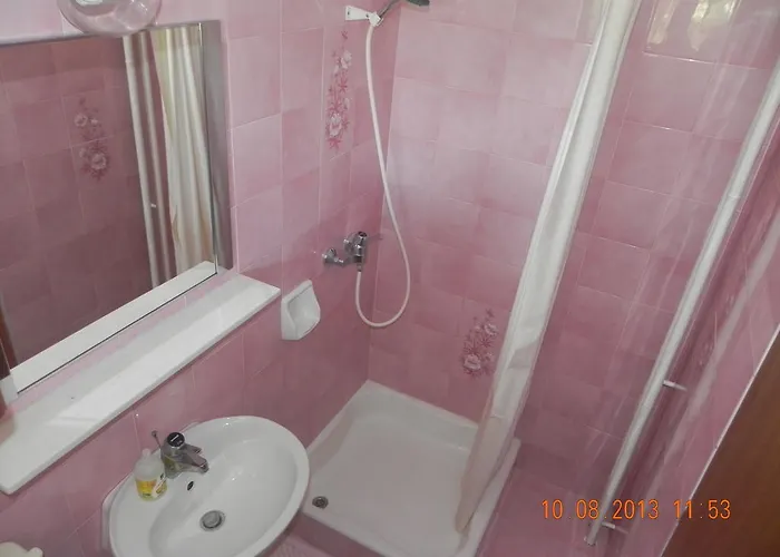 Bed & Breakfast And Roza Portoroz