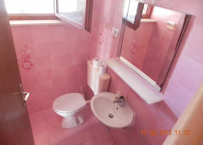 Bed & Breakfast And Roza 2*