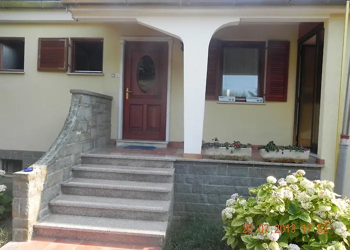 And Roza Bed & Breakfast